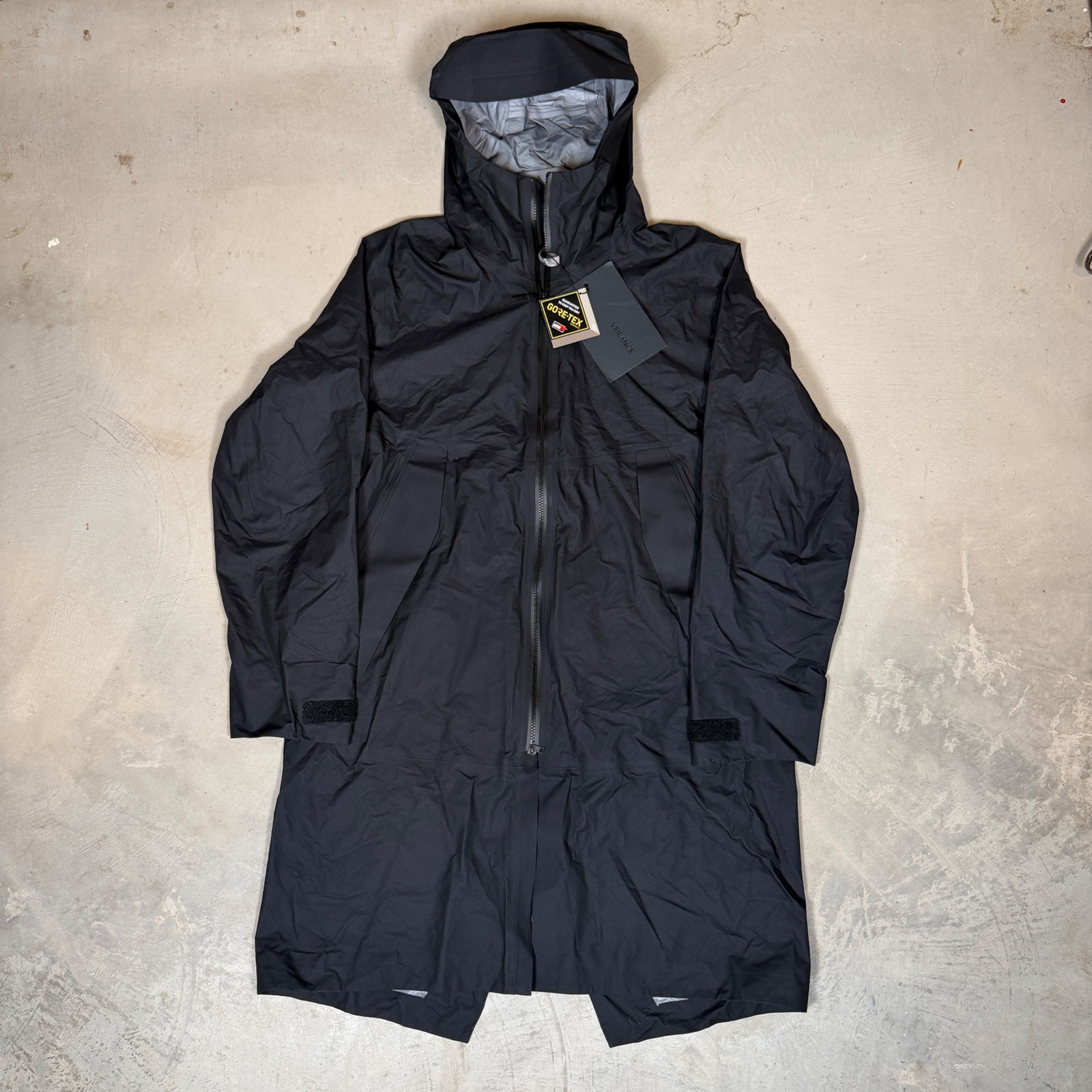 Arcteryx Veilance Monitor Lw Coat M Black Gore-Tex Hooded Jacket Small Nwt